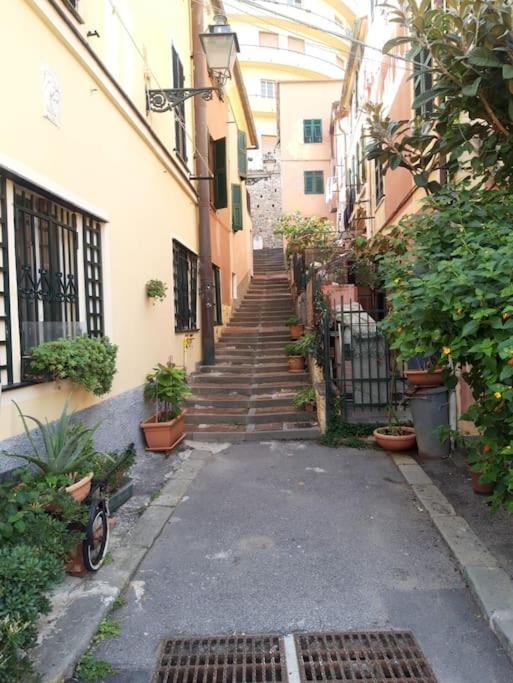 Pisi Home, 2 Min Dalla Spiaggia E Dall' Ospedale Gaslini Genoa Ngoại thất bức ảnh