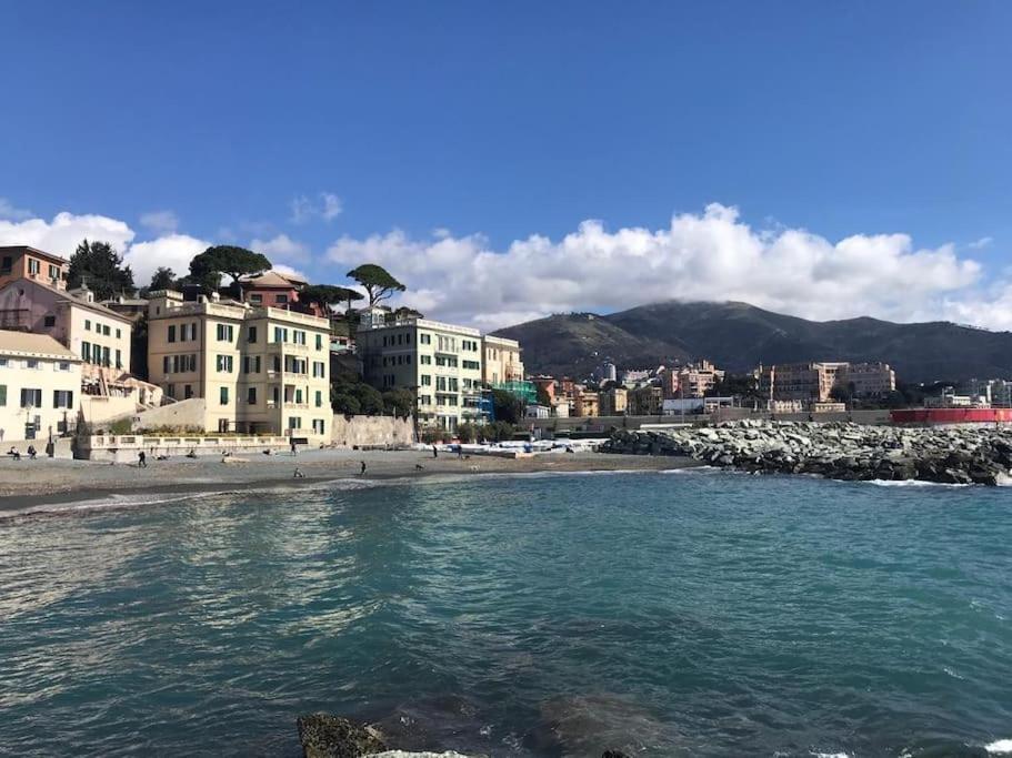Pisi Home, 2 Min Dalla Spiaggia E Dall' Ospedale Gaslini Genoa Ngoại thất bức ảnh