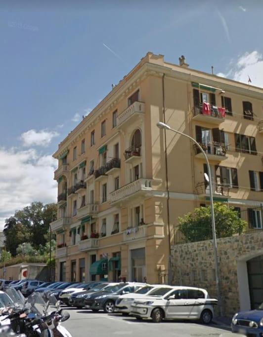 Pisi Home, 2 Min Dalla Spiaggia E Dall' Ospedale Gaslini Genoa Ngoại thất bức ảnh